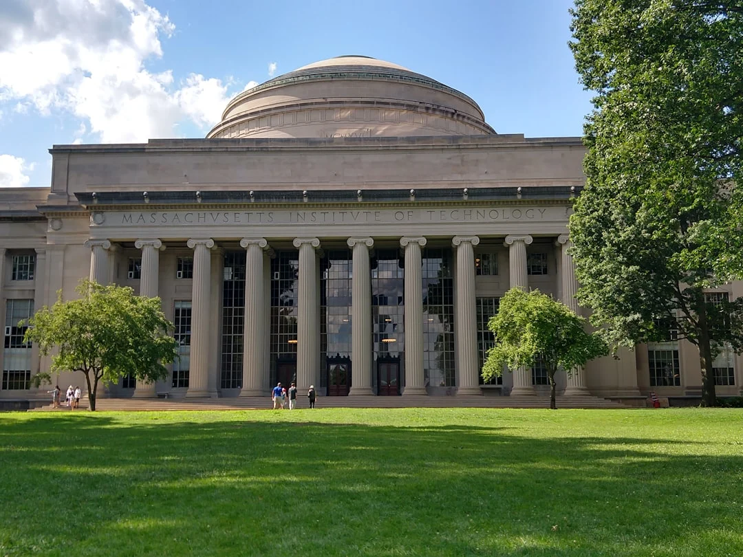 How MIT's quantum fellowships could boost 4IR startups