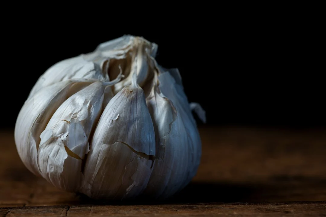 Garlic‑peel sensors: future of affordable home security?